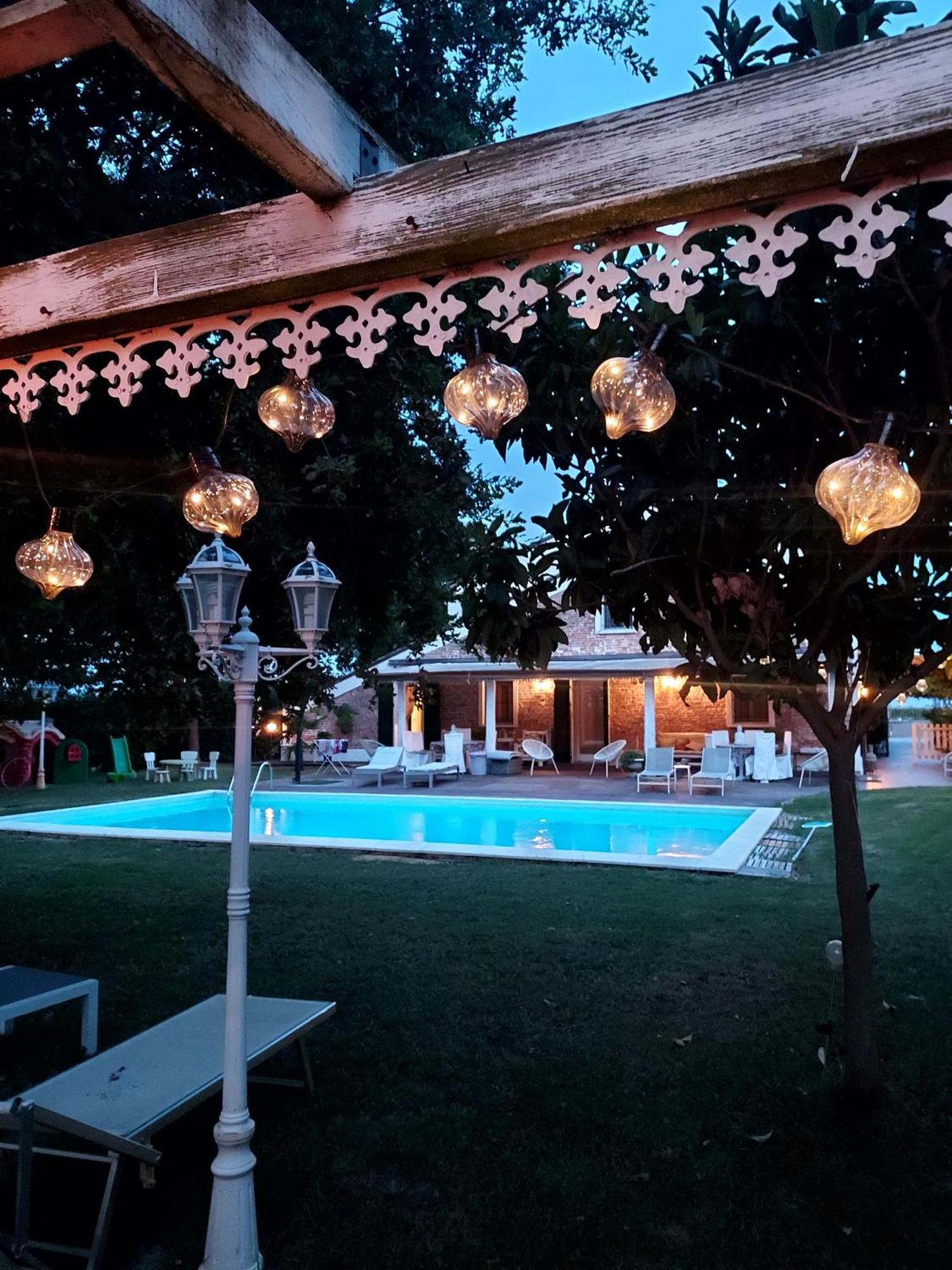 B&B Abracadabra Ghibullo ภายนอก รูปภาพ
