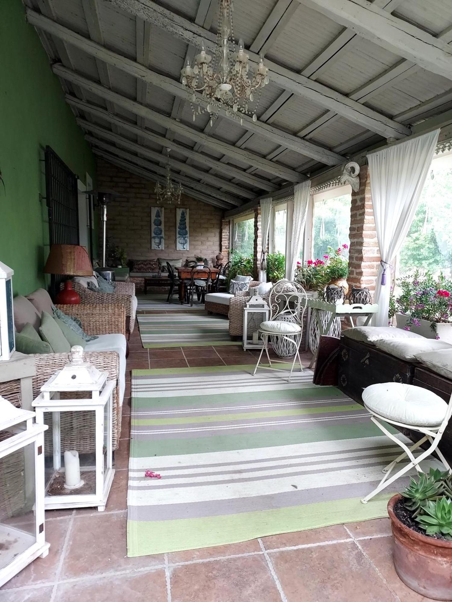B&B Abracadabra Ghibullo ภายนอก รูปภาพ
